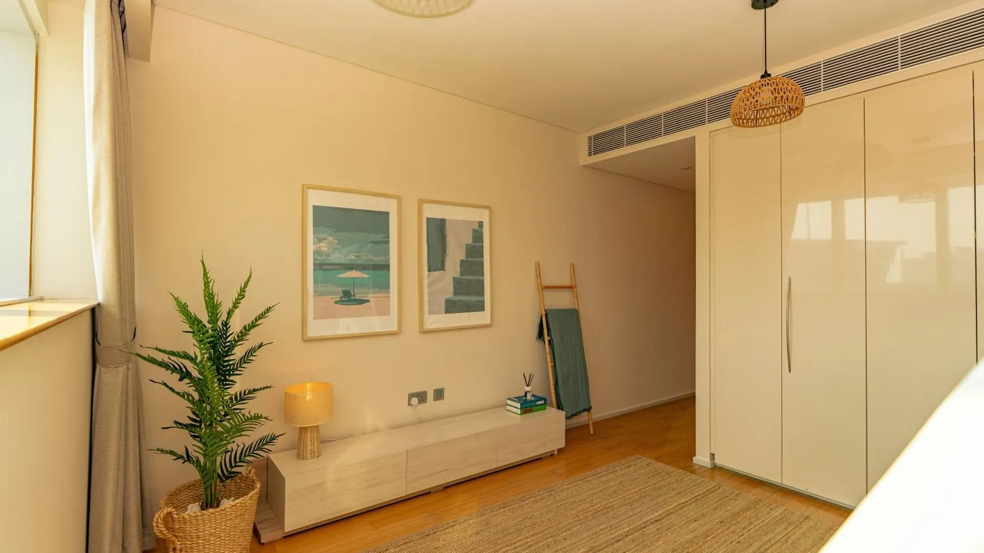 Voyage Two Bedroom In Al Sana أبو ظبي