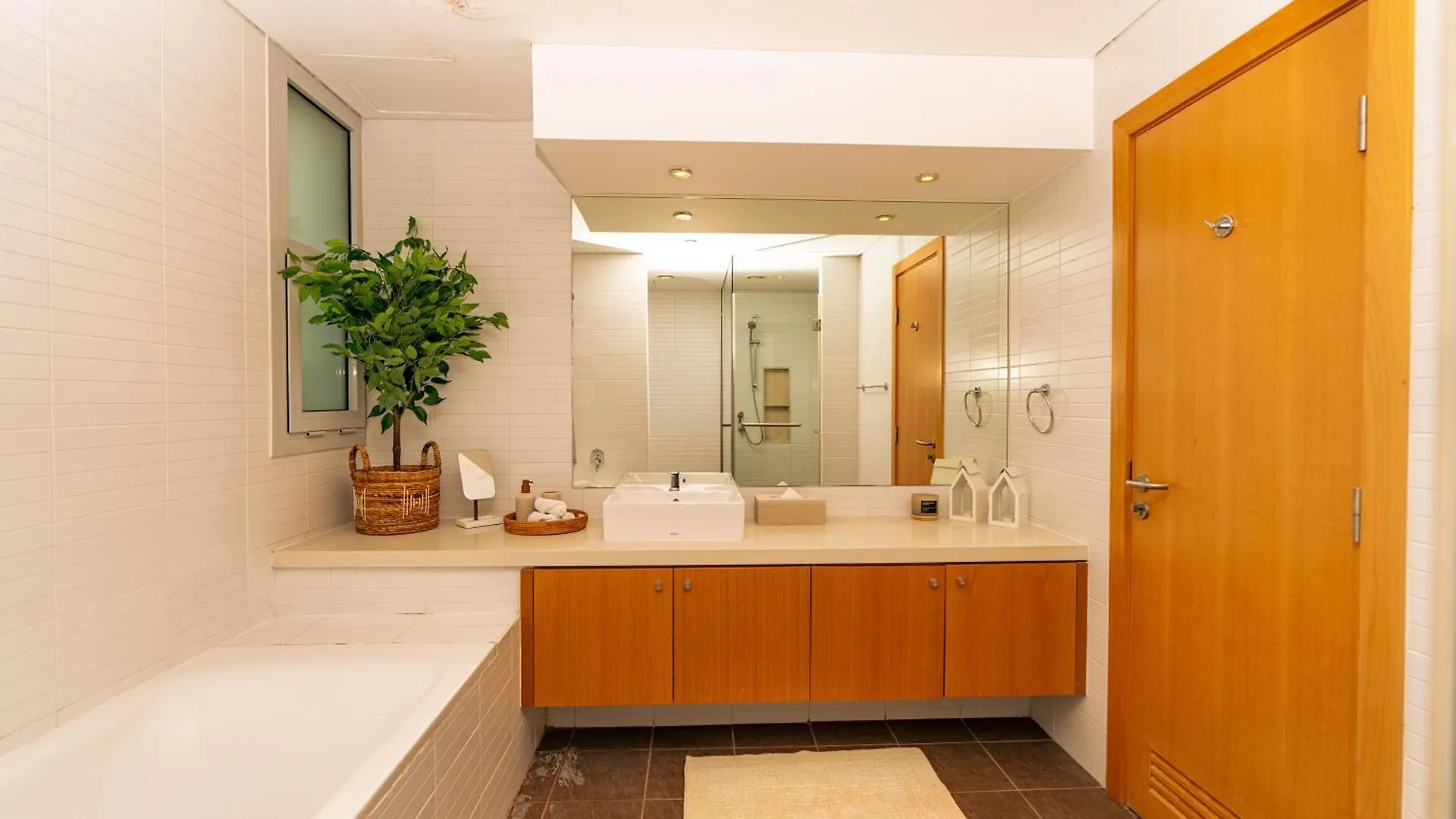 Voyage Two Bedroom In Al Sana アブダビ